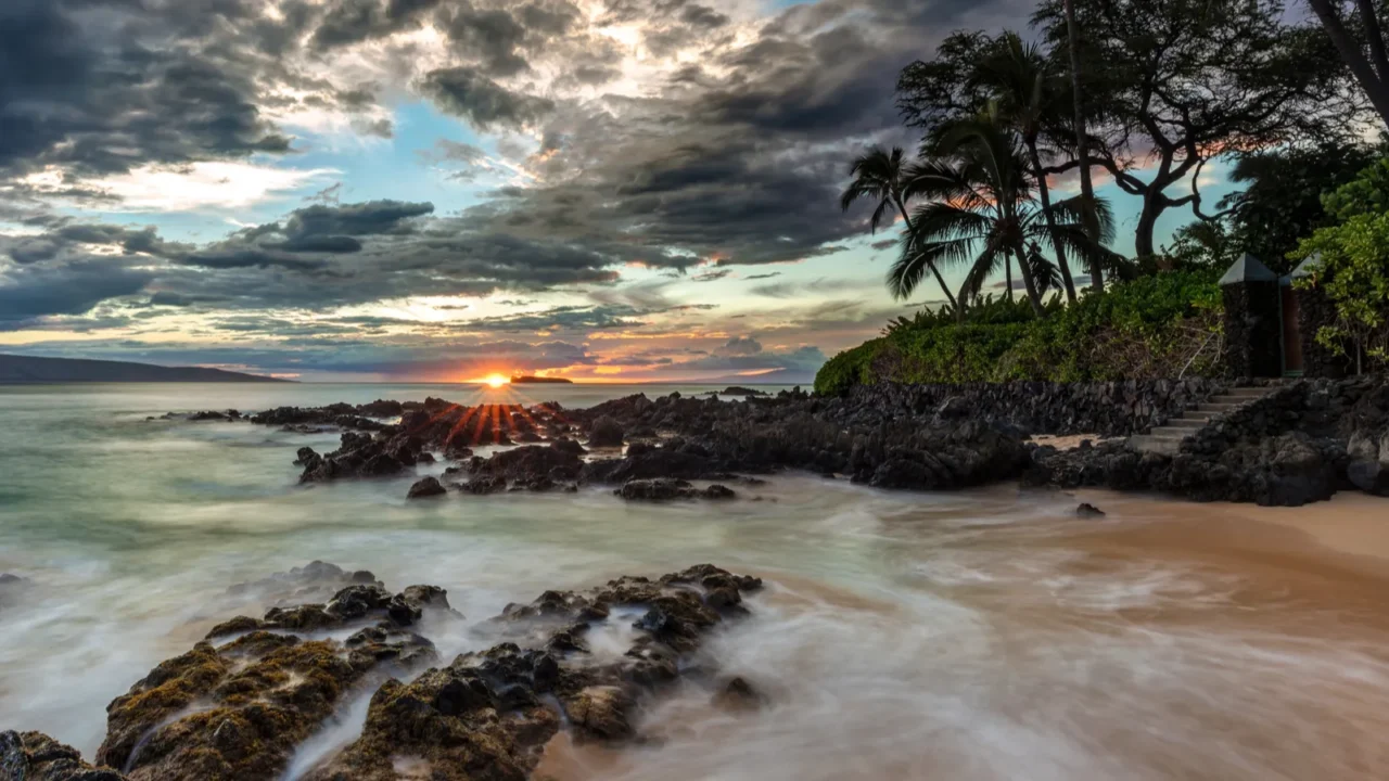 Long exposure sunset from secret cove on the south of Maui, Hawaii