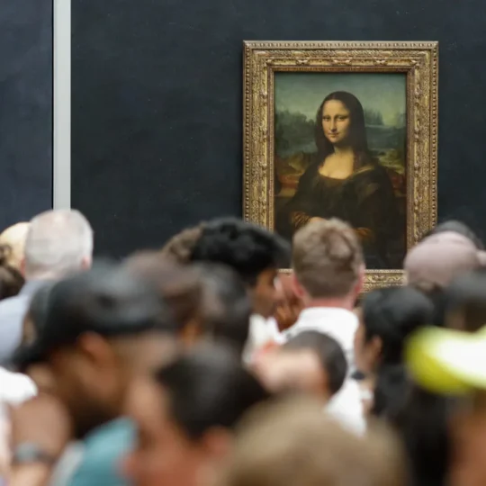 14 most overcrowded tourist traps around the world, ranked
