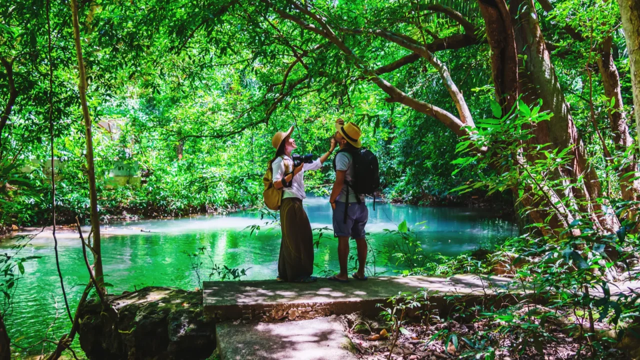 travelers couples with natural travel backpacks during the holidays couples