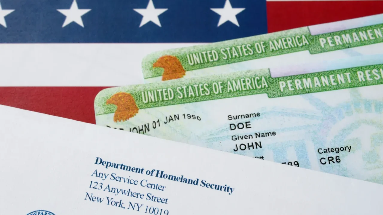 united states permanent resident green cards from dvlottery lies on