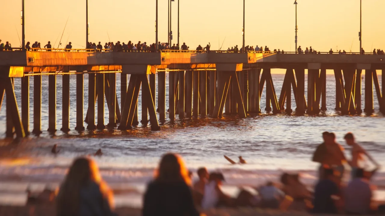 view of venice beach on sunset with pacific ocean venice