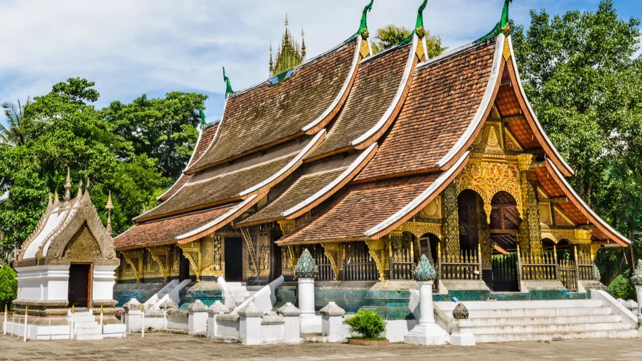 wat xieng thong buddhist temple in luang prabang world heritage