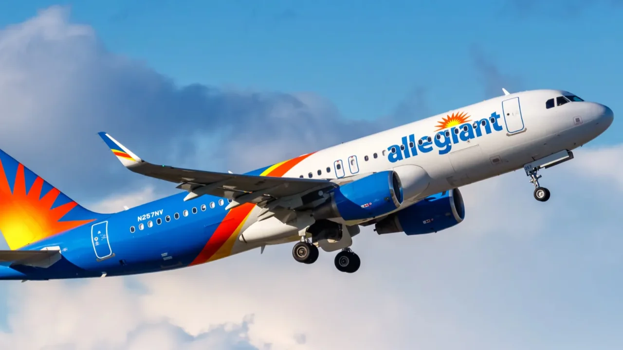 west palm beach united states  november 13 2022 allegiant