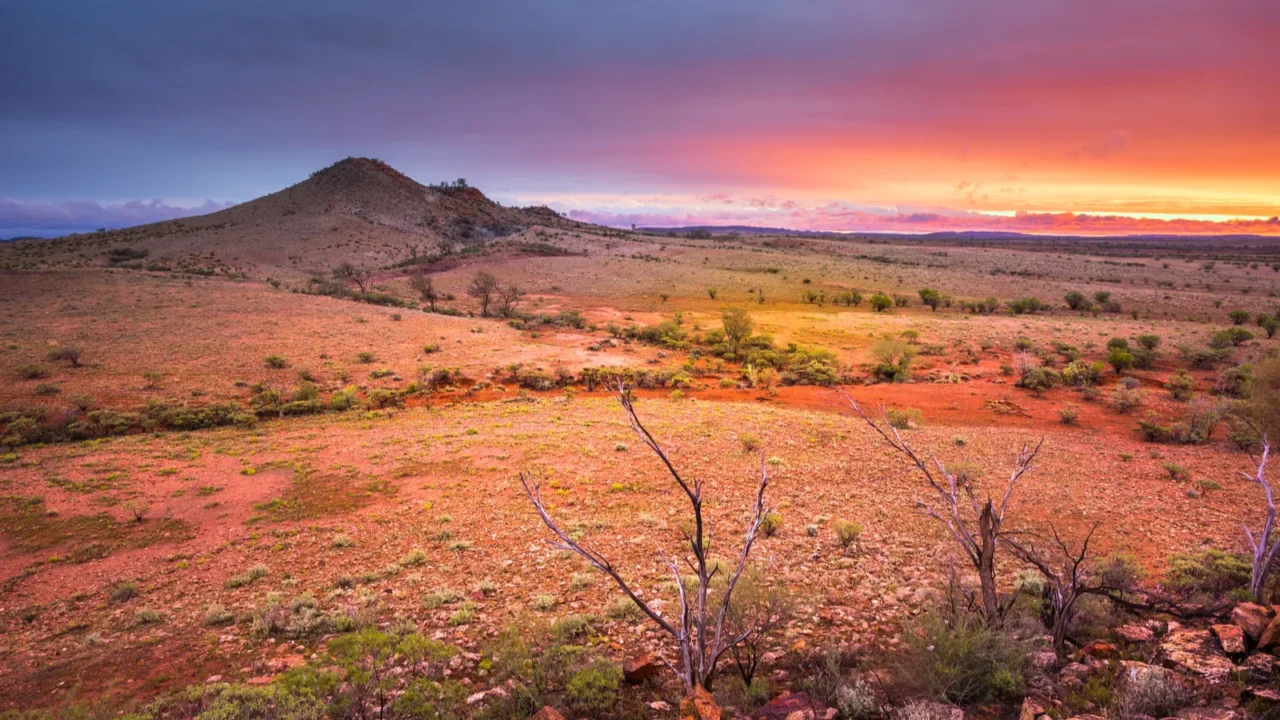 alice springs australia nature scenic view
