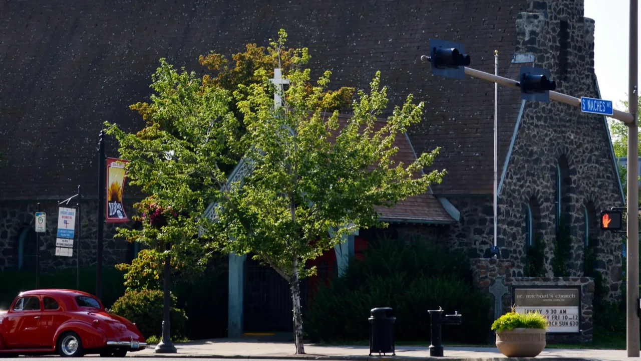 church in downtown yakima washington
