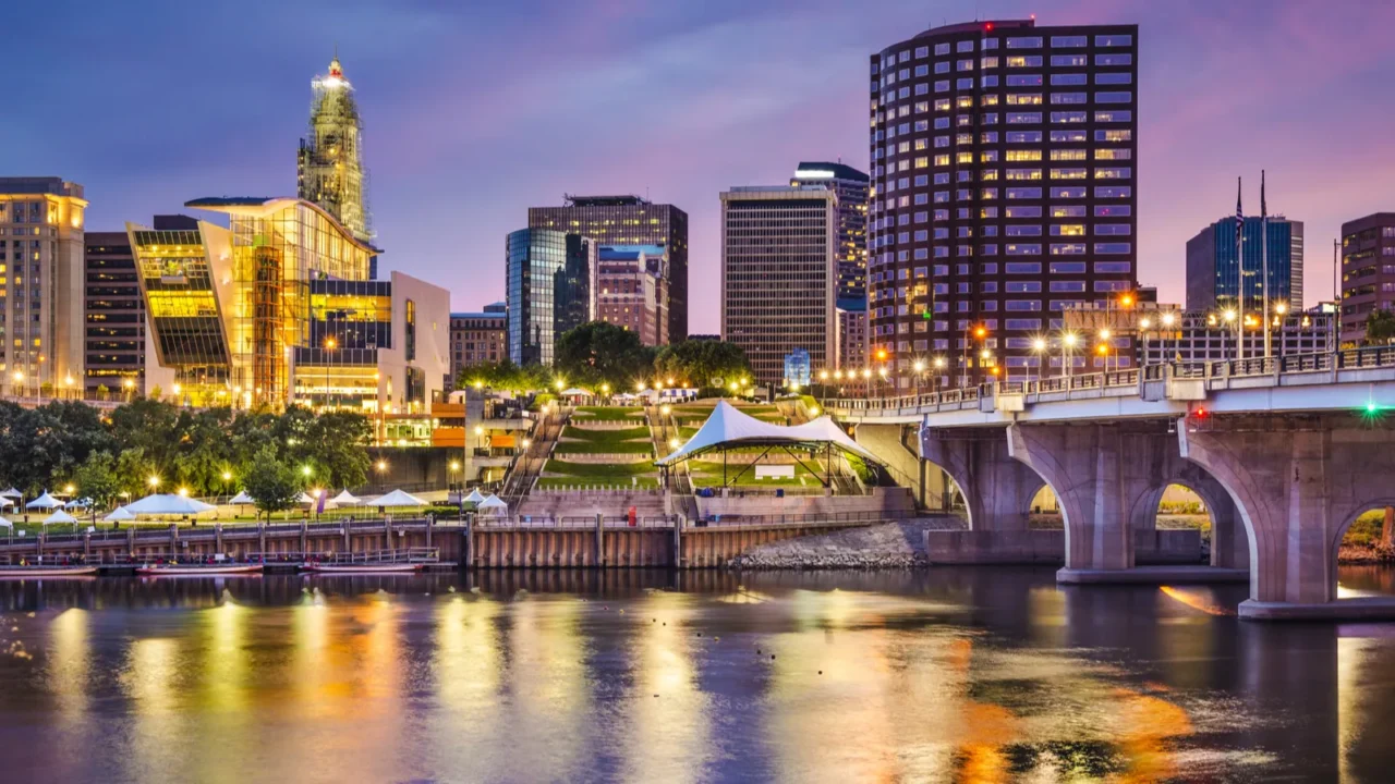 hartford connecticut skyline