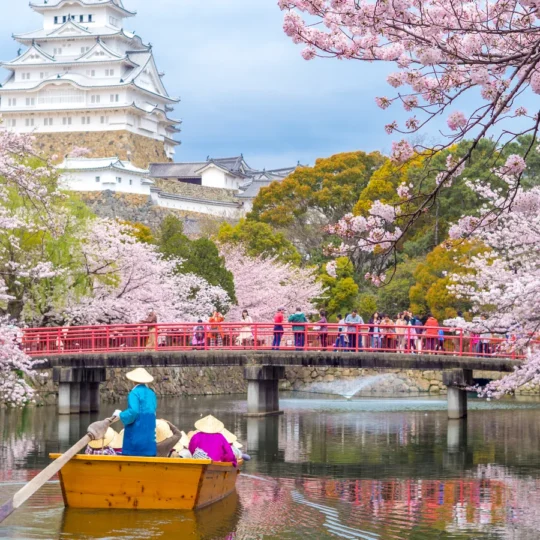 Breathtaking spots in mainland Japan every traveler should see