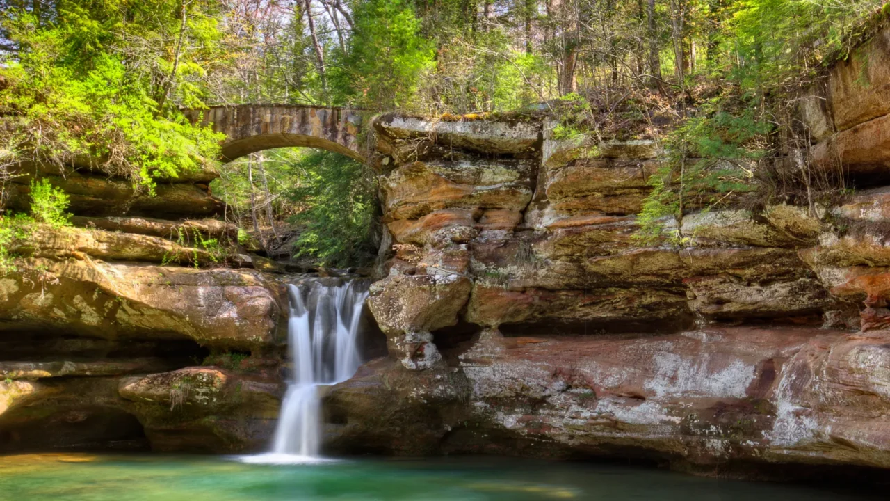 hocking hills waterfall