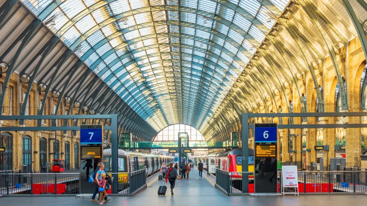 kings cross st pancras railway station