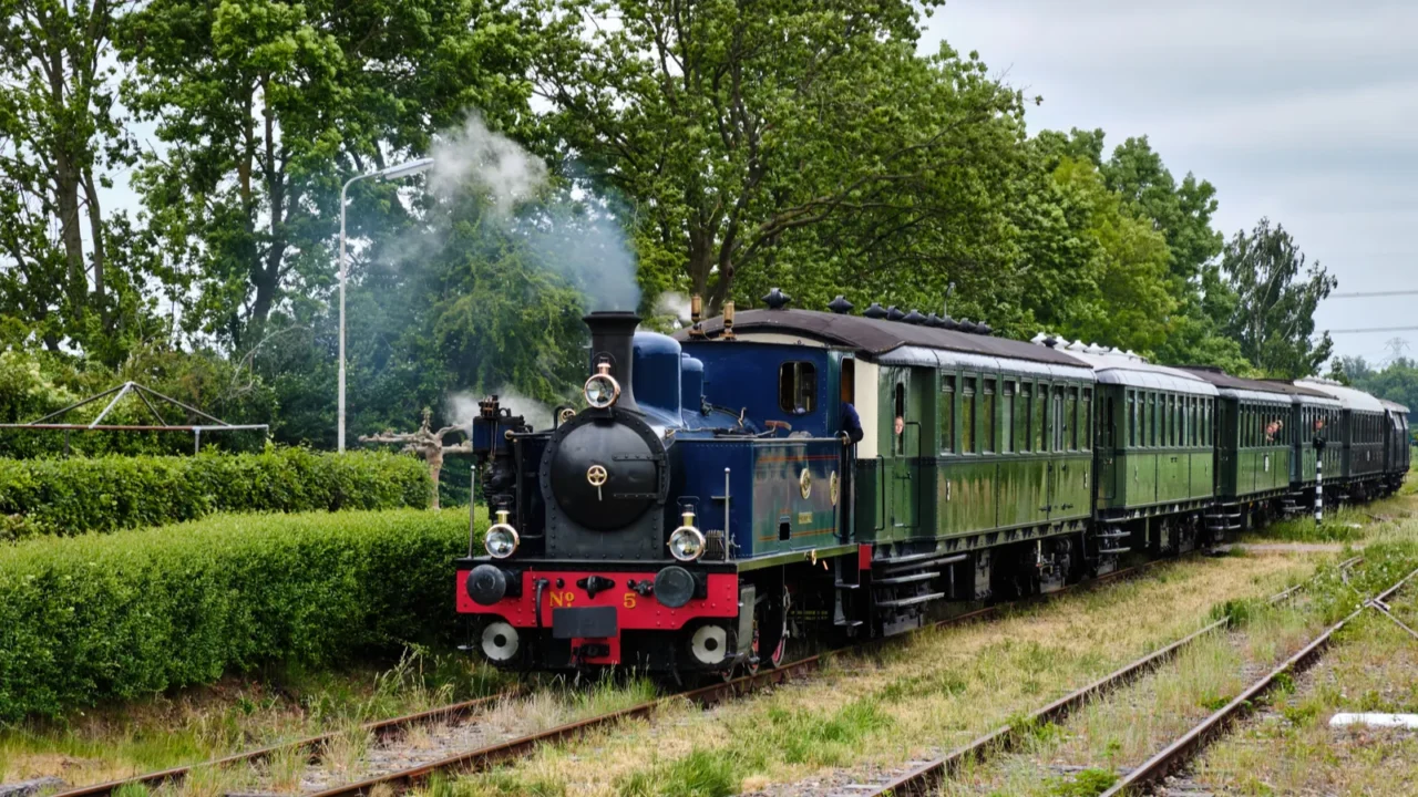 may 29 2025 s gravenpoldernetherlands classic blue la meuse