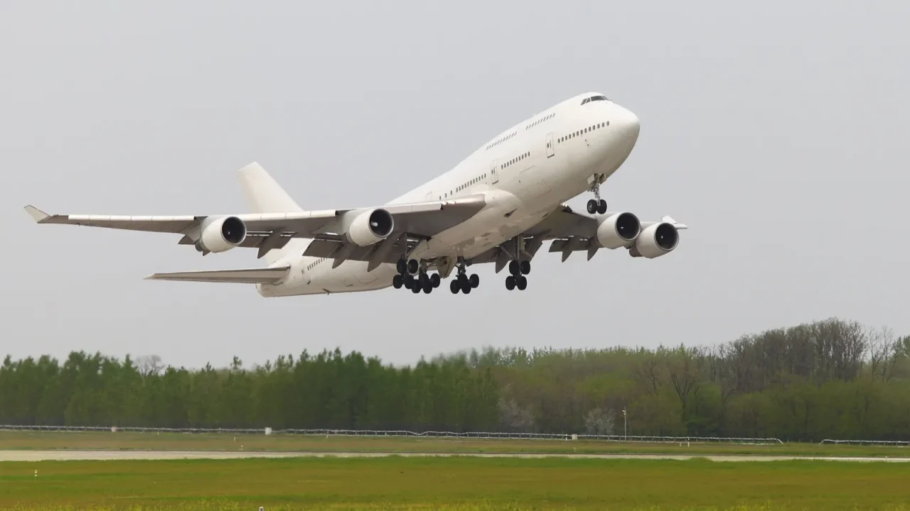 plane taking off
