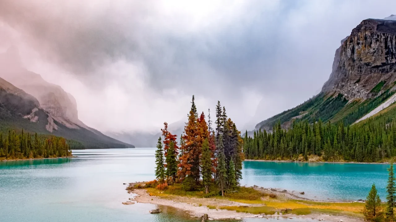 spirit island in maligne lake jasper national park alberta canada