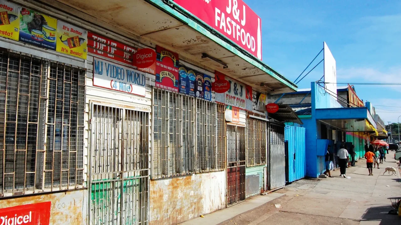 street in port moresby