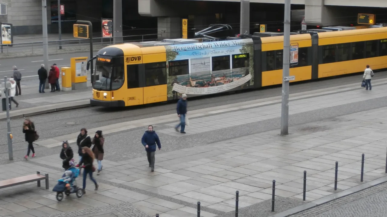 streetcar in dresden germany 20131207