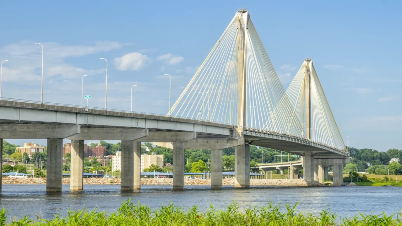 the clark bridge a cablestayed bridge across the mississippi river