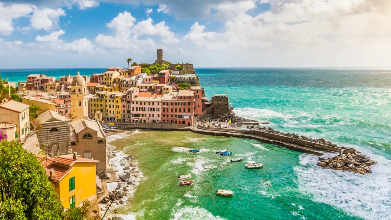 town of vernazza cinque terre italy