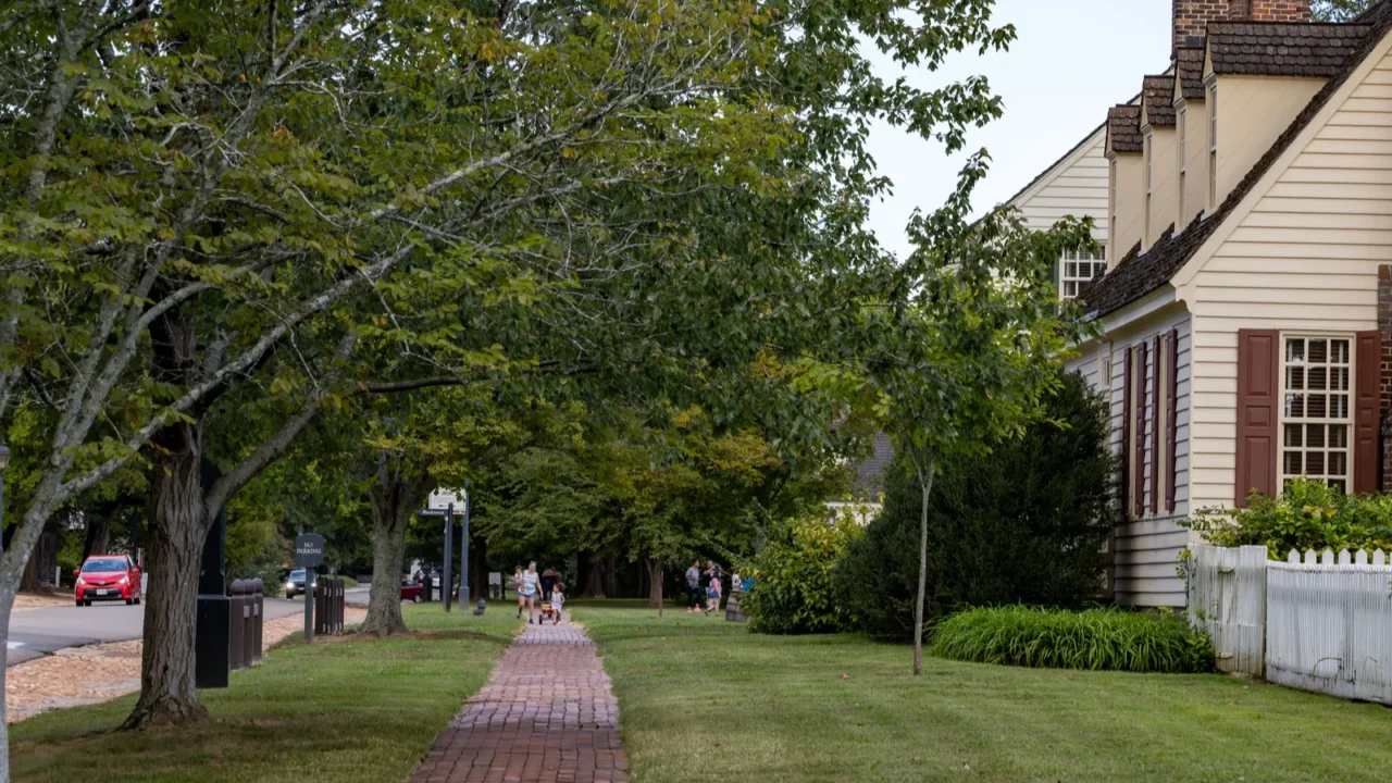 williamsburg virginia usa sept 6 2024 a residential street and