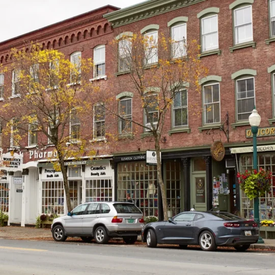 Vermont hopes for fall tourism despite fewer Canadians