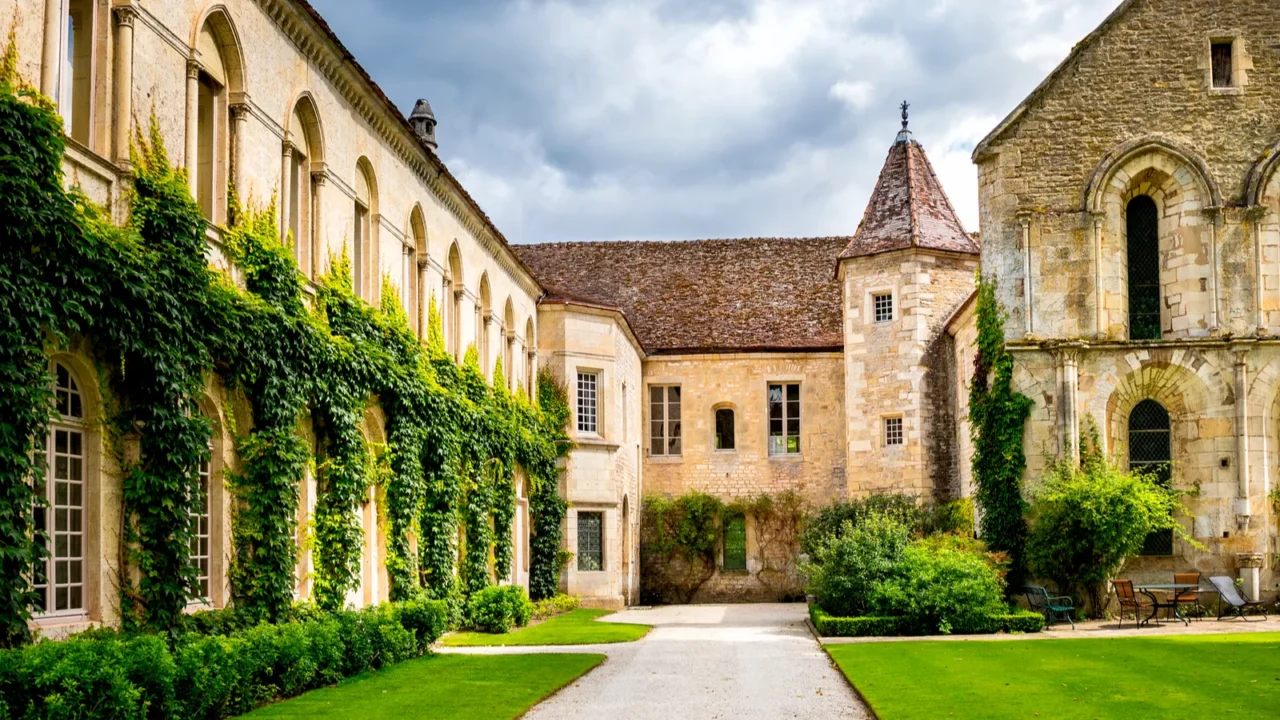 abbey of fontenay burgundy france