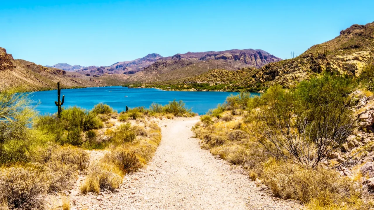 canyon lake and the desert landscape of tonto national forest