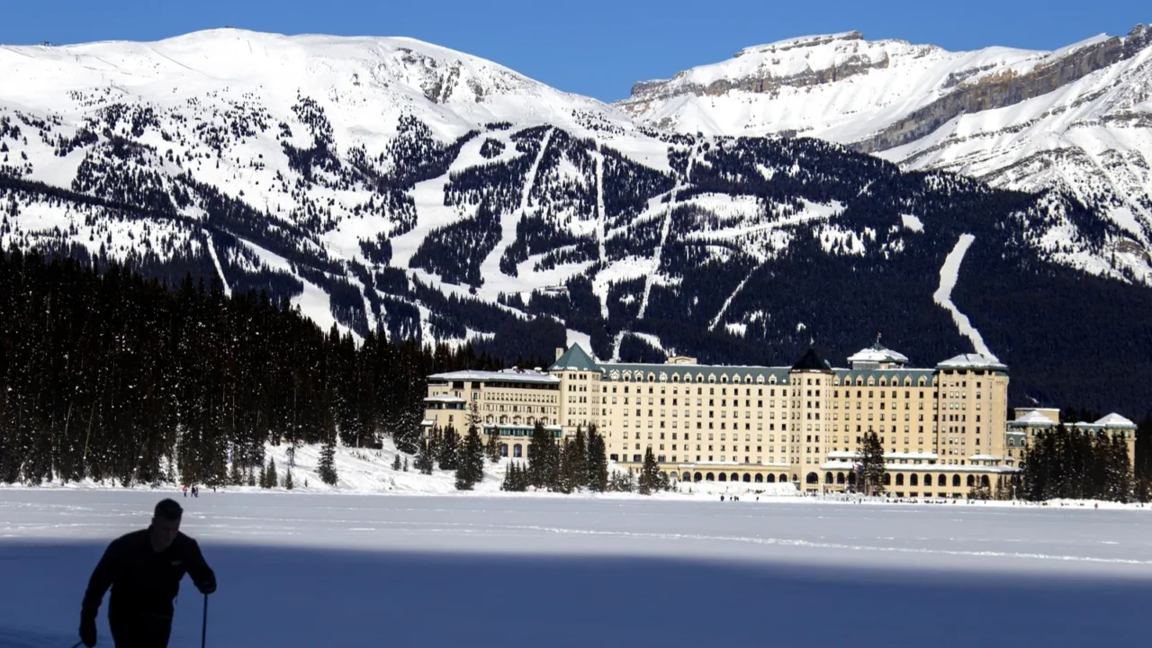 chateau lake louise ski
