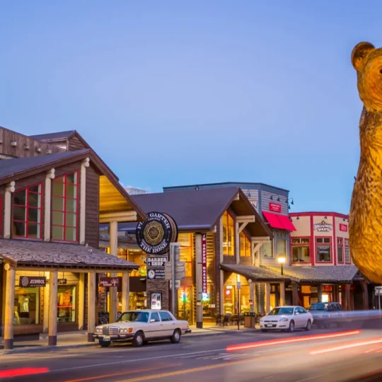15 historic towns in America where time stands still