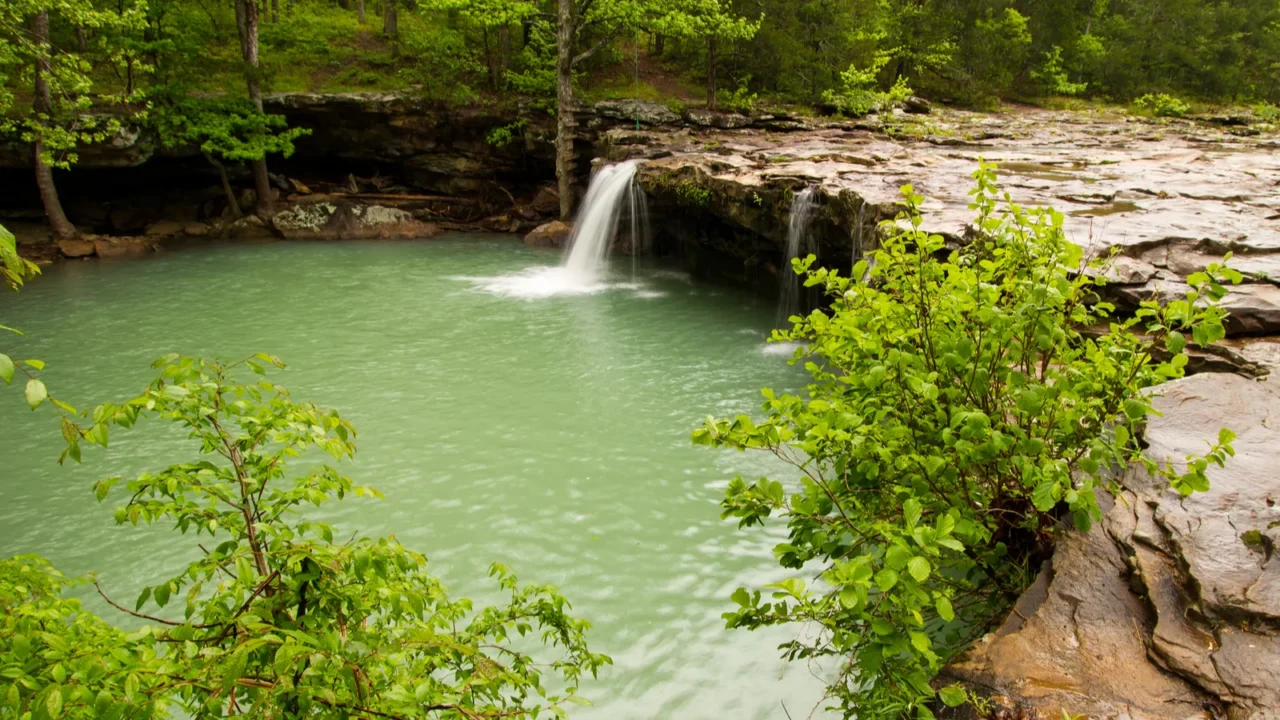 falling water falls in arkansas