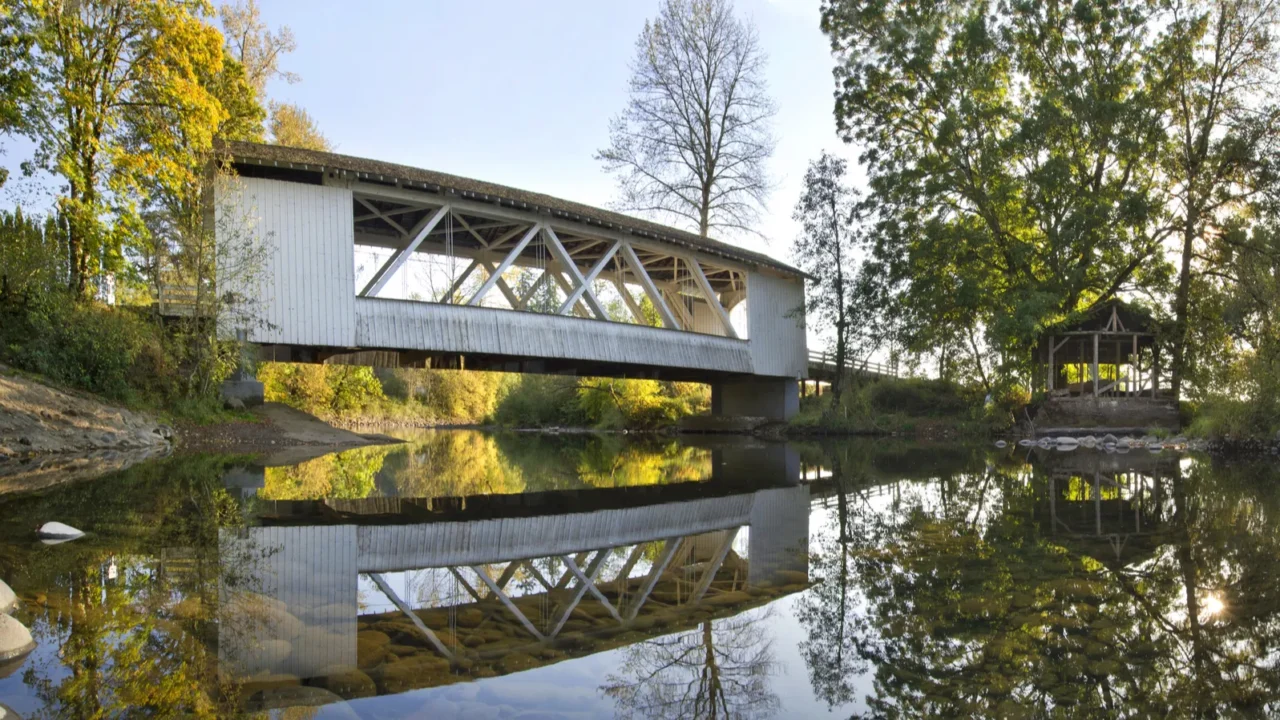 hannah covered bridge oregon panorama