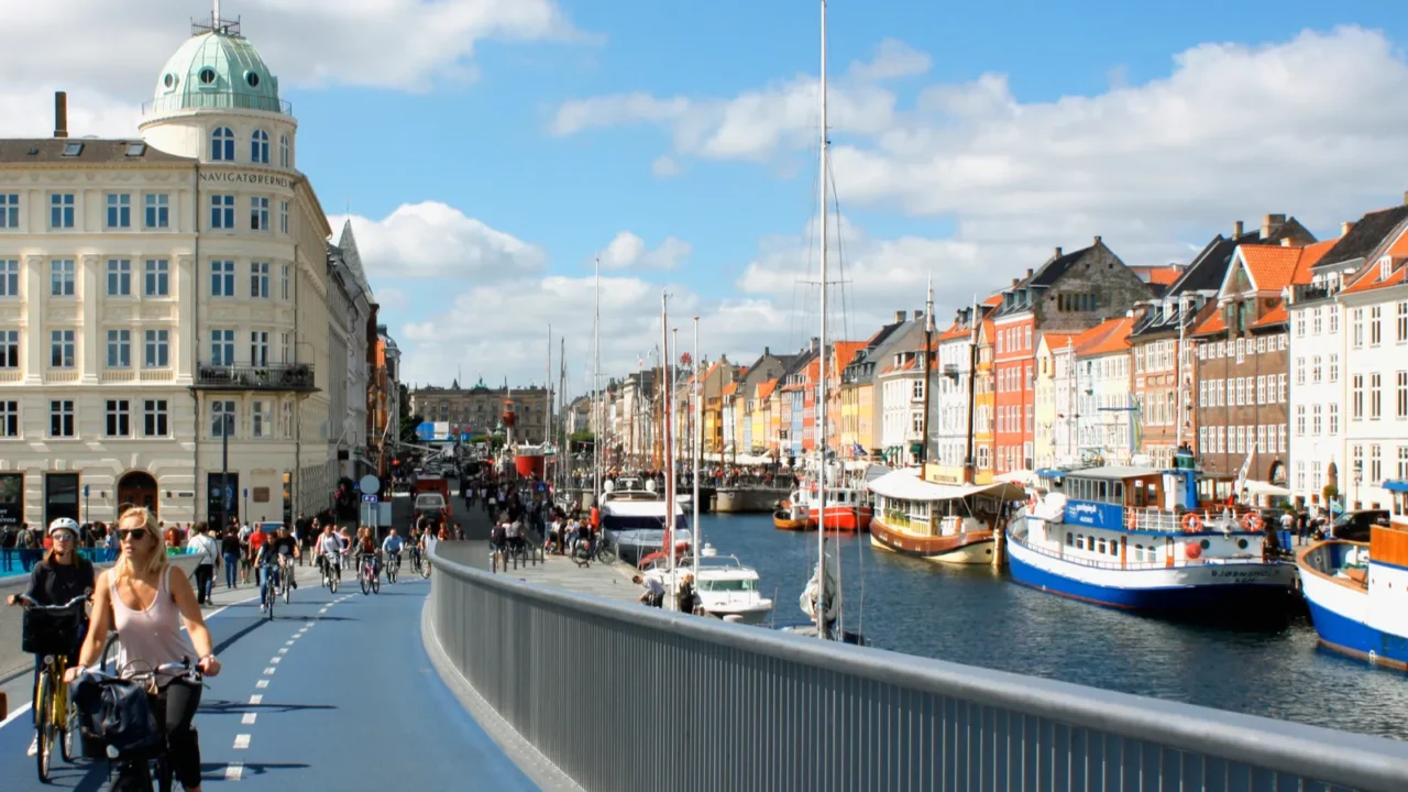 inderhavnsbroen bridge in copenhagen  denmark