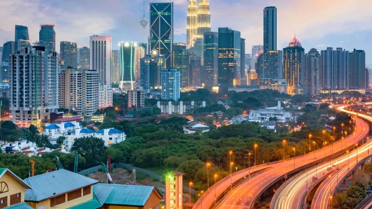 kuala lumpur skyline