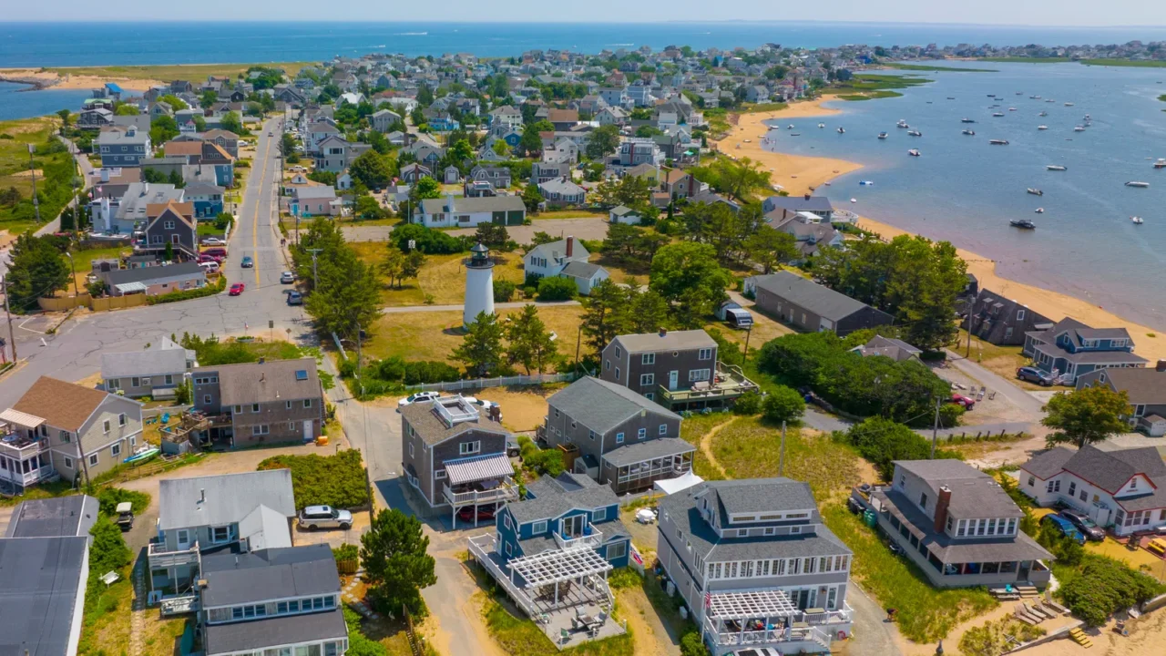 plum island lighthouse aka newburyport harbor lighthouse was built in