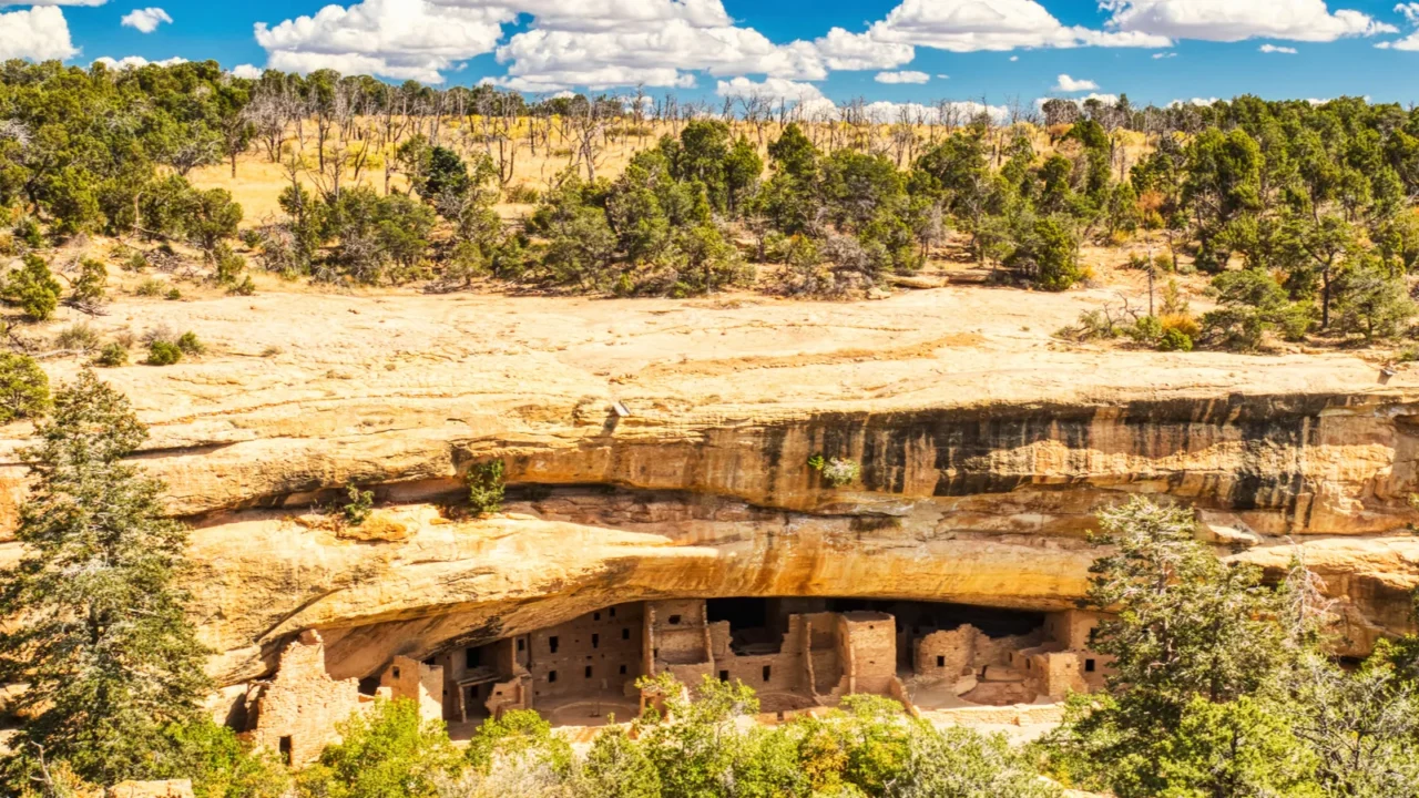 spruce tree house in mesa verde national park colorado usa
