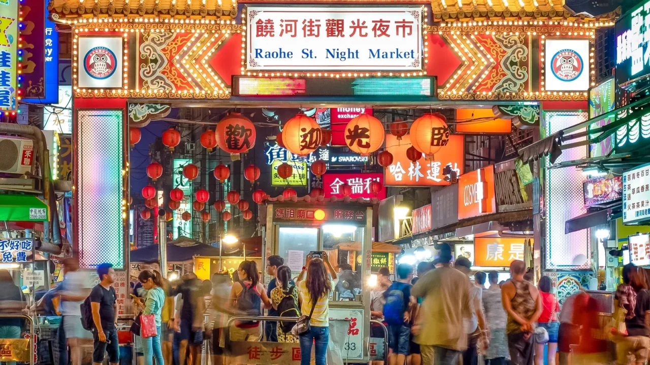 taipei taiwan  aug 1 2018 tourists are shopping around