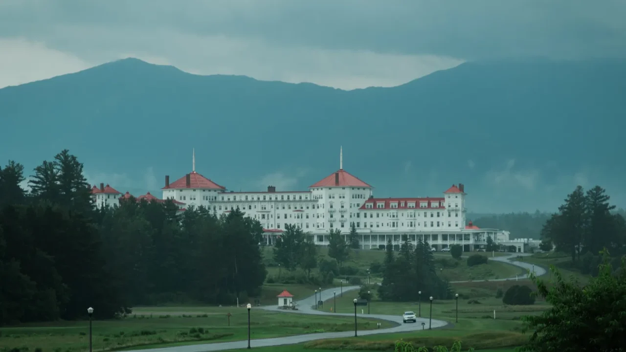 the mount washington hotel in bretton woods new hampshire