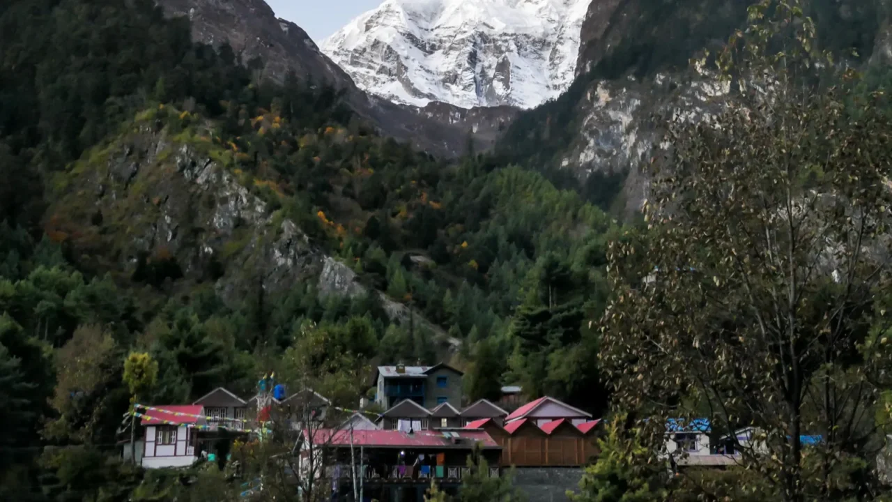 a small cottage along annapurna circuit trek in himalayas nepal