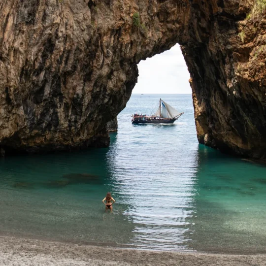 Where A-listers retreat once the Hamptons quiet down