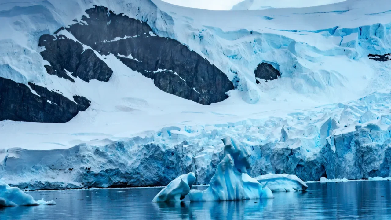blue glacier snow mountains paradise bay skintorp cove antarctica glacier