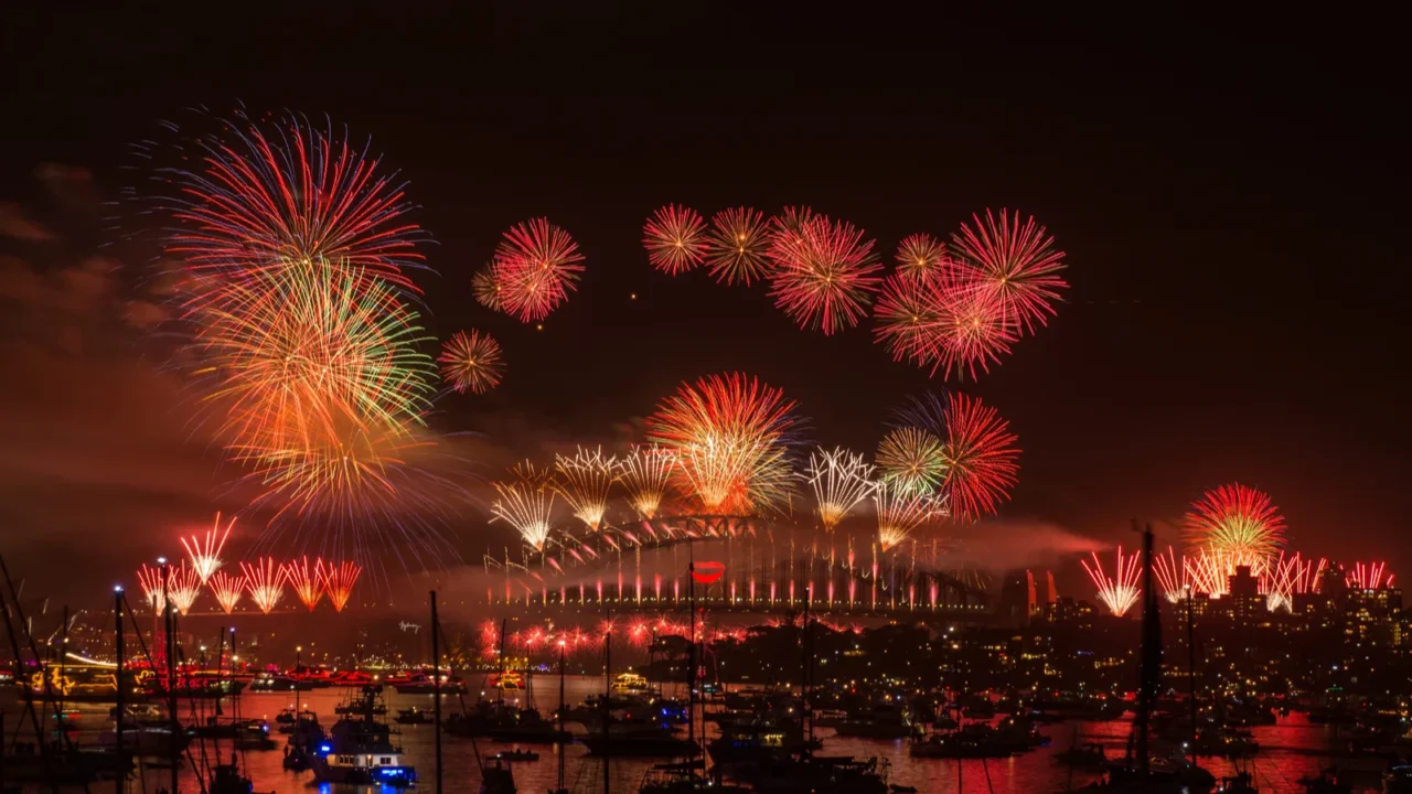 fireworks sydney new year eve 2013