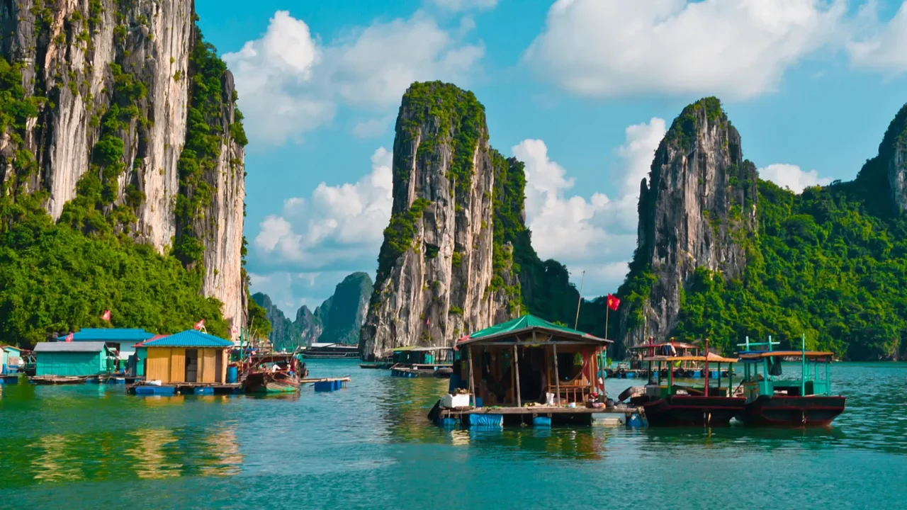 floating fishing village