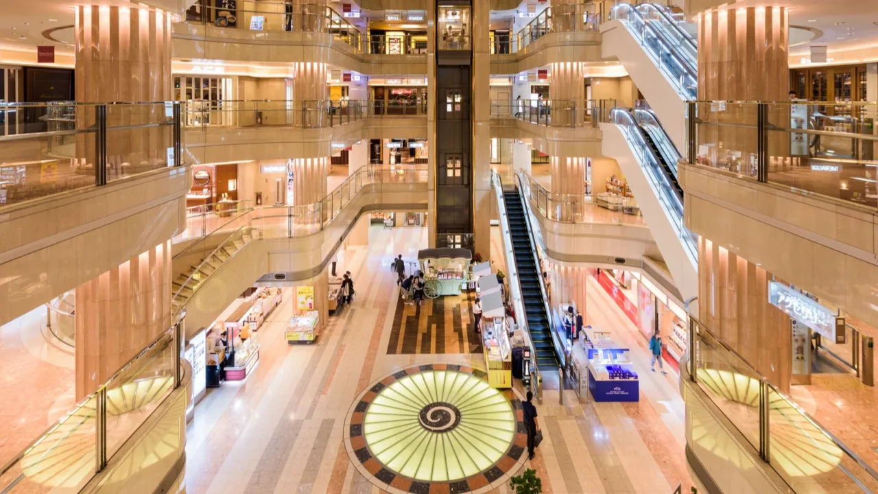 haneda airport interior