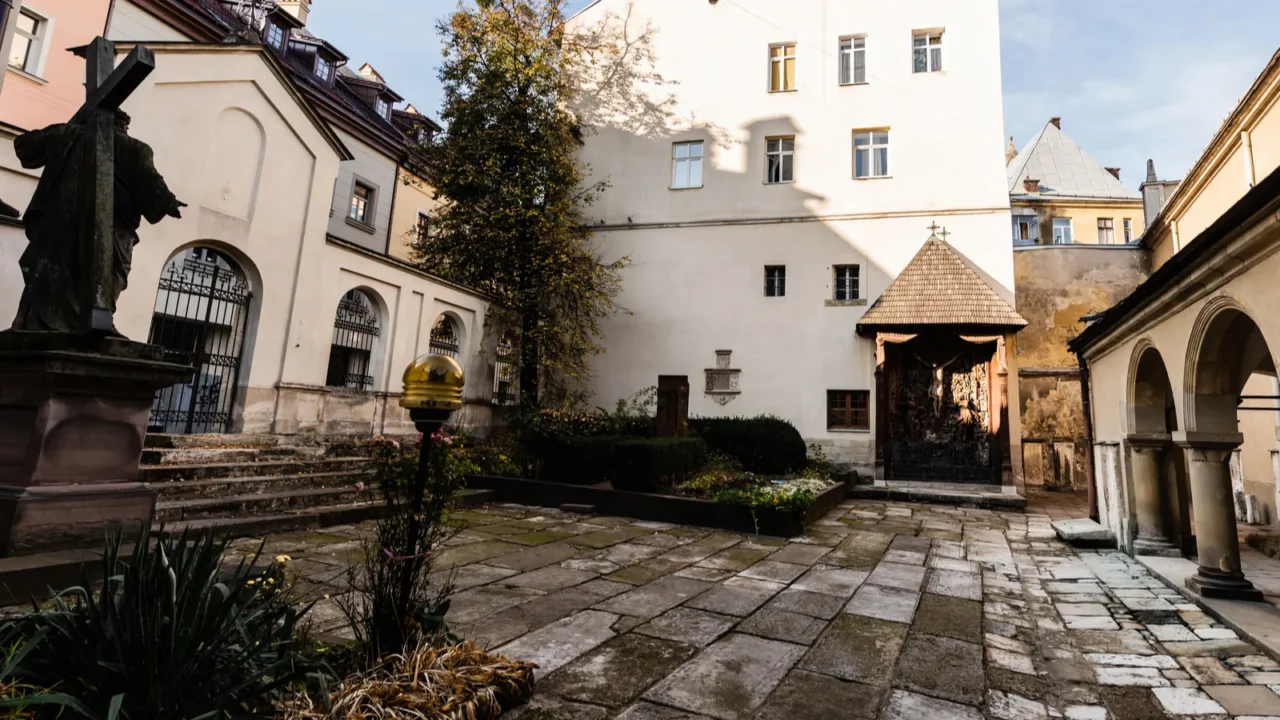 inner yard of carmelite monastery with arch gallery in lviv