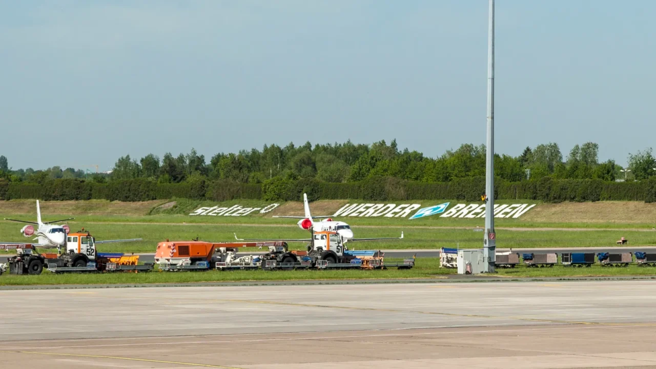 insignia of werder bremen premiere league football club