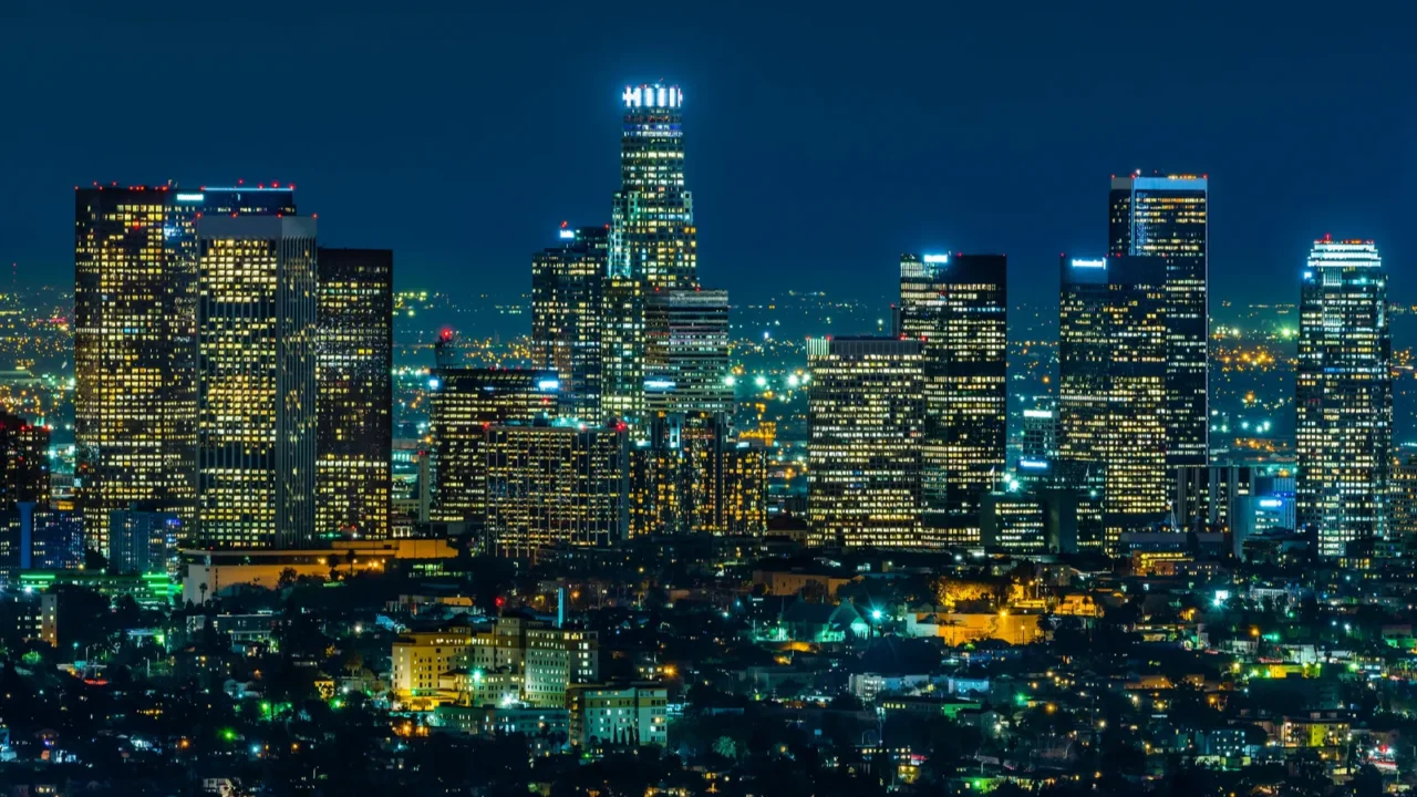 los angeles skyscrapers at night