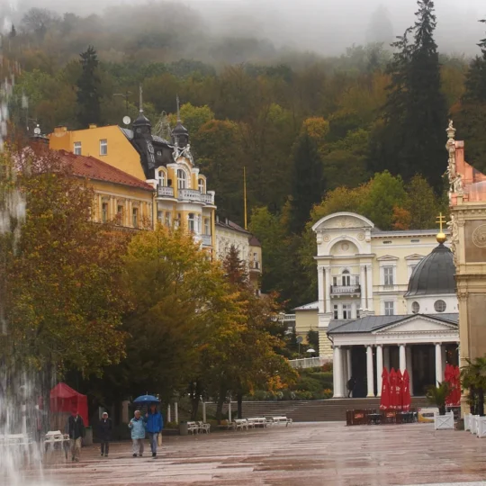 Thermal towns with celebrity-approved healing vibes