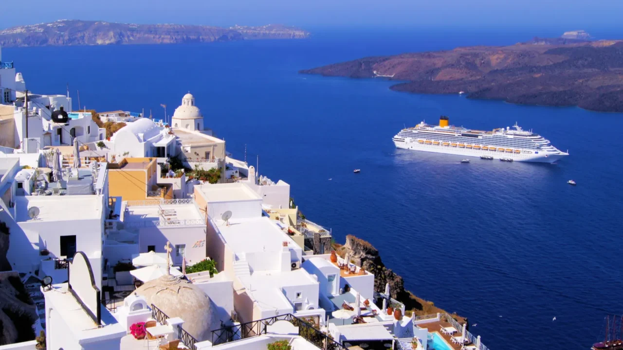 panoramic view of the town of fira santorini greece