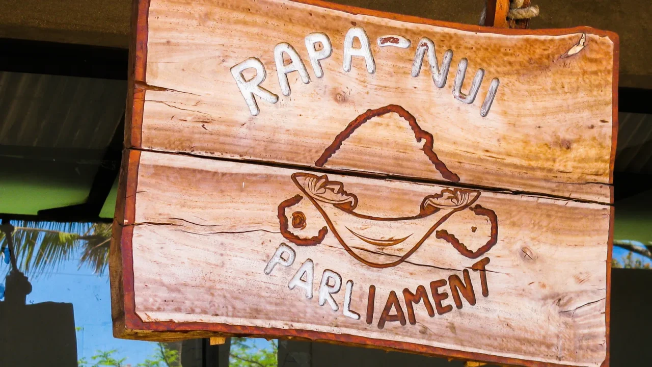 parliament rapa nui easter island chili