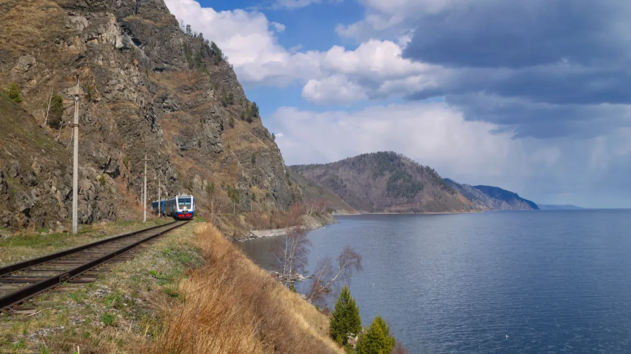rail bus on the circumbaikal road to the south of