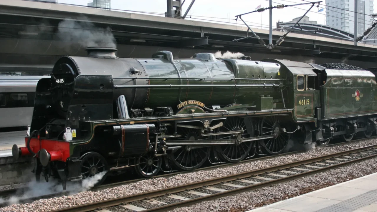 royal scot steam locomotive scots guardsman at leeds station