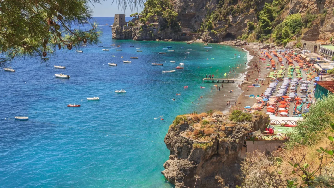 summertime sescape amalfi coast costiera amalfitanathe best beaches in italypositano