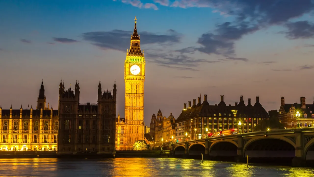 the big ben the houses of parliament and westminster bridge